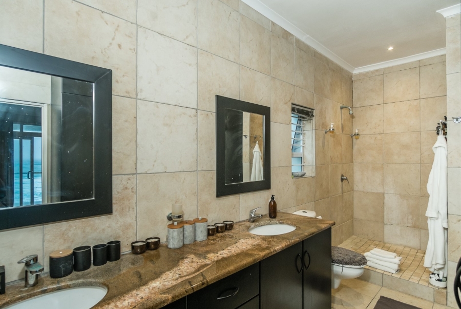5 Bedroom Property for Sale in Scarborough Western Cape